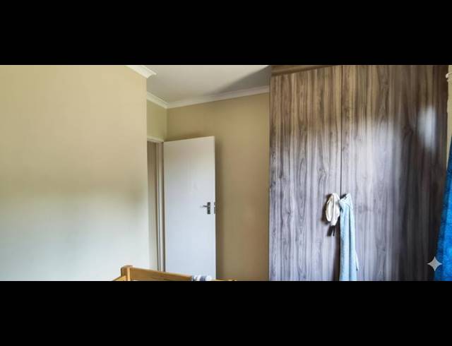 3 BEDROOM TOWNHOUSE FOR SALE IN COMET